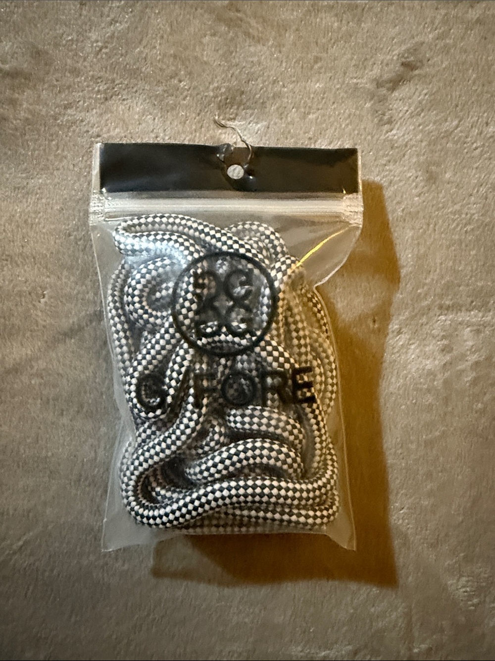 G/fore replacement laces black and white
